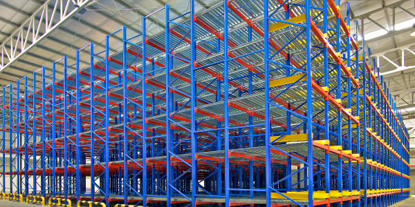 Pintar Fachadas de Naves Industriales, Fábricas y Almacenes en Lleida · Pintura para Pintado de Naves, Fábricas y Grandes Estructuras
